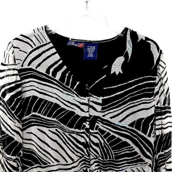 Phool Women's M B&W Floral V Neck Long Flare Sleeve Ruffled Contour Blouse - Picture 2 of 13